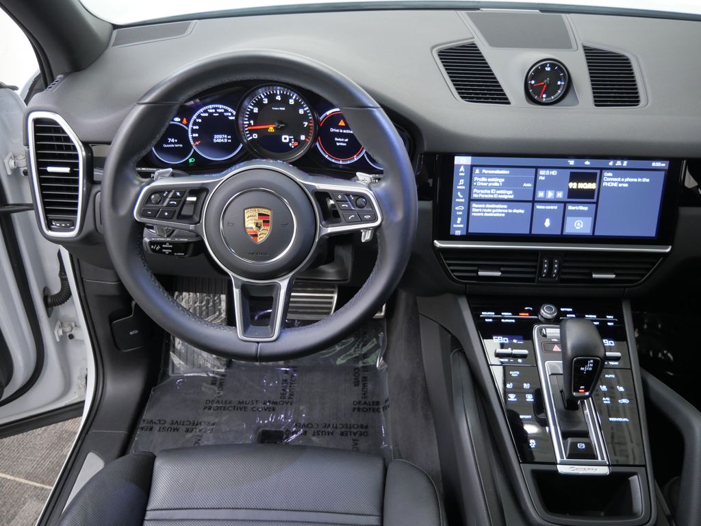 Thumbnail: 2021 Porsche Cayenne - 6