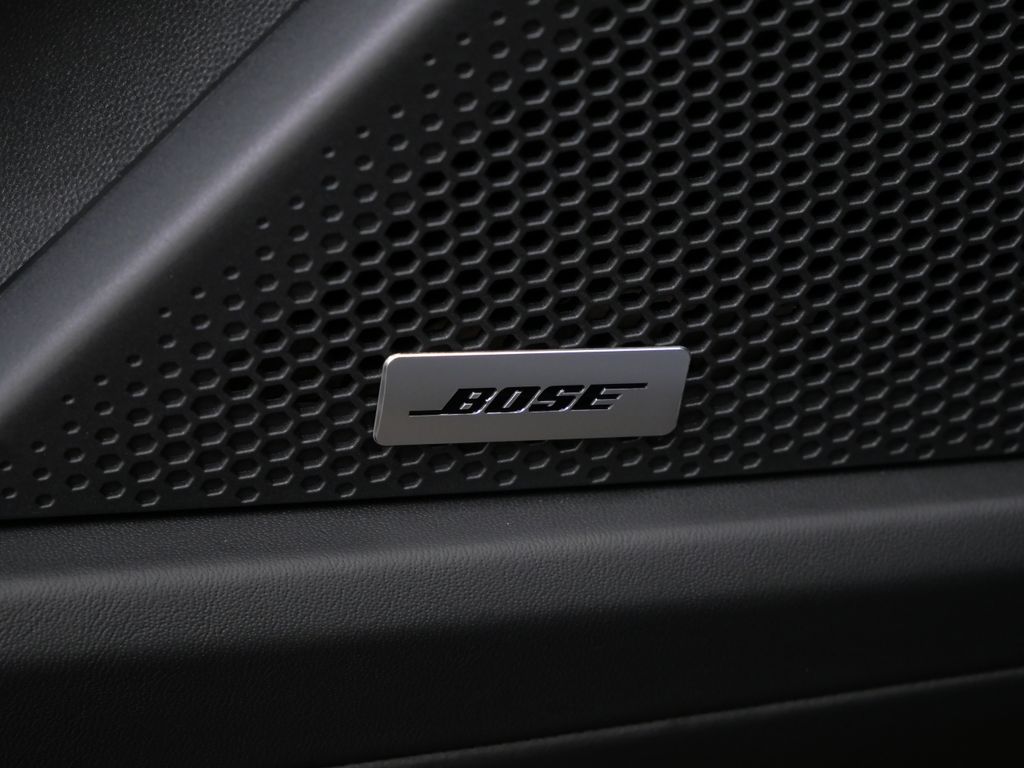 Thumbnail: 2026 Porsche Cayenne - 18