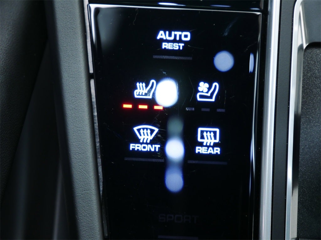 Thumbnail: 2023 Porsche Cayenne - 11