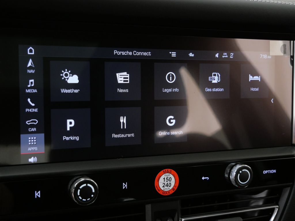 Thumbnail: 2026 Porsche Macan - 24