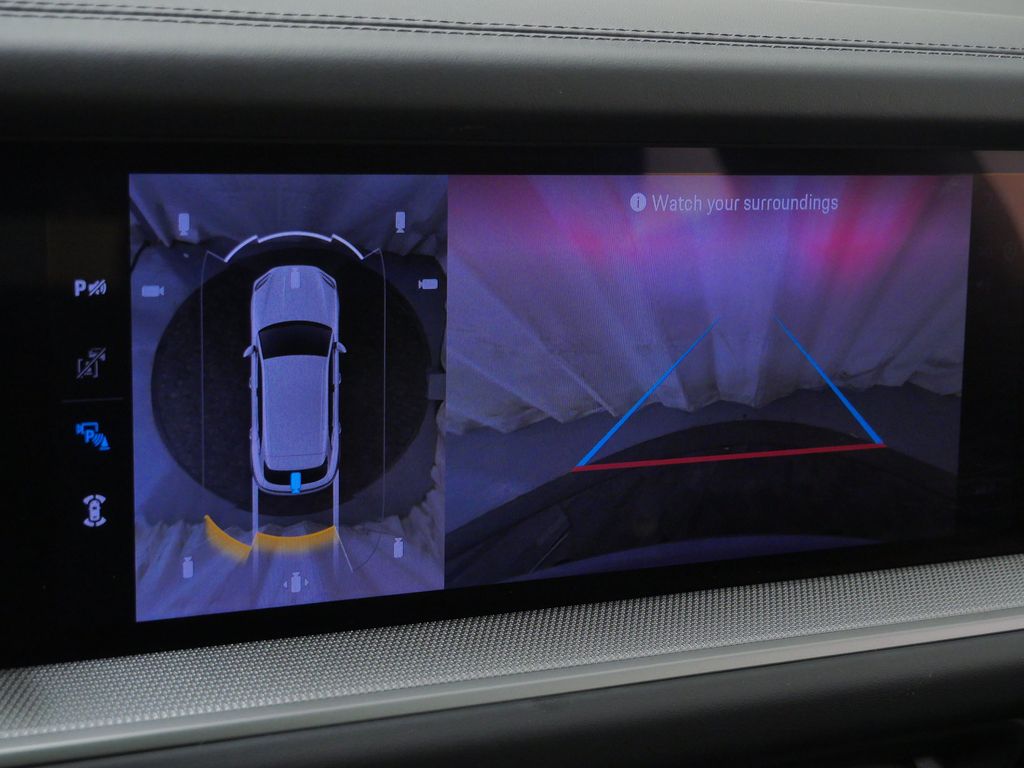 Thumbnail: 2026 Porsche Cayenne - 27
