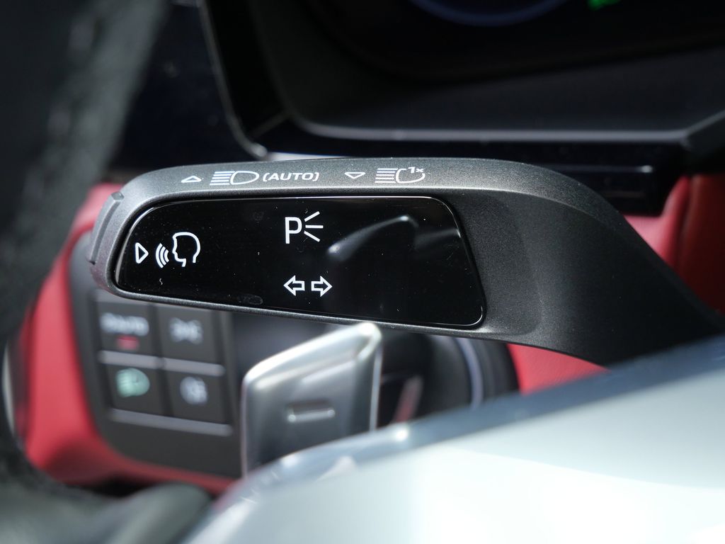 Thumbnail: 2023 Porsche Cayenne - 27