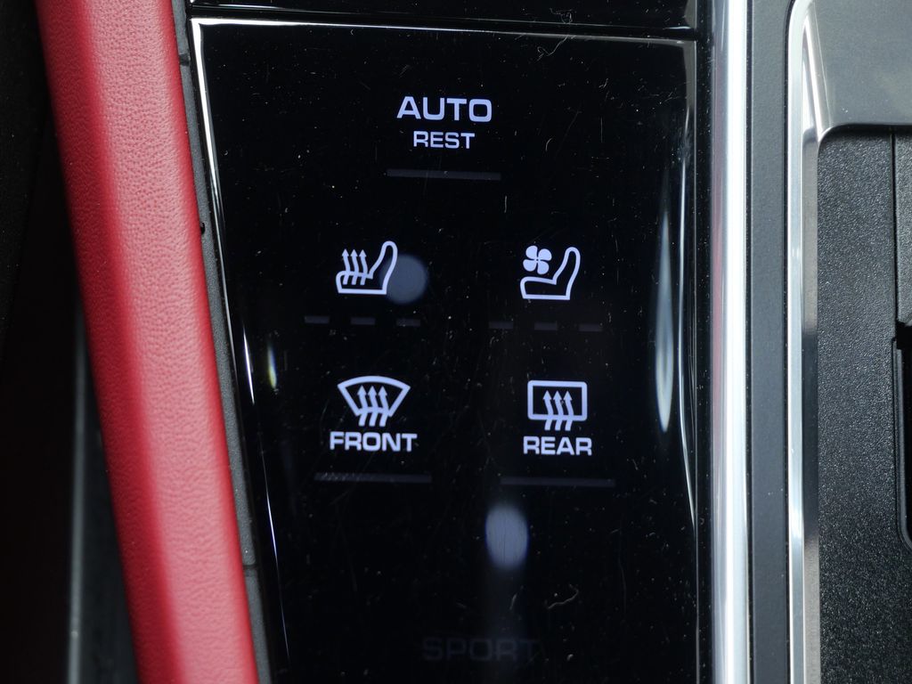 Thumbnail: 2023 Porsche Cayenne - 26