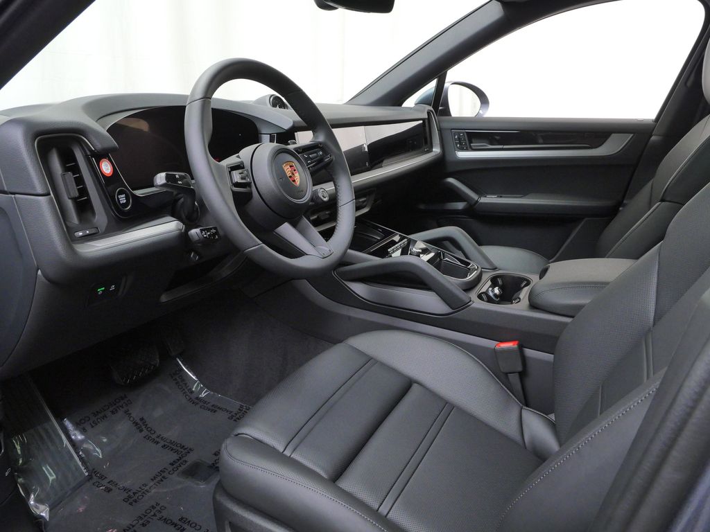 Thumbnail: 2026 Porsche Cayenne - 2