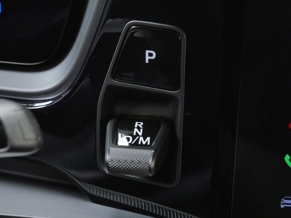 Thumbnail: 2026 Porsche Cayenne - 26
