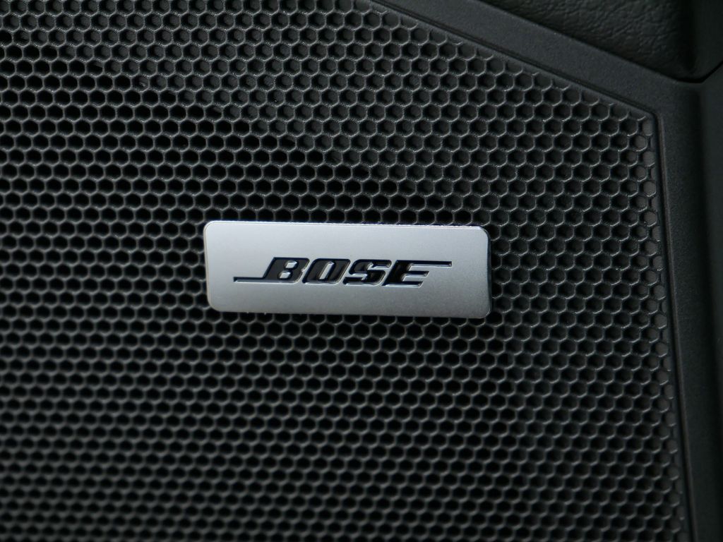 Thumbnail: 2026 Porsche Cayenne - 7