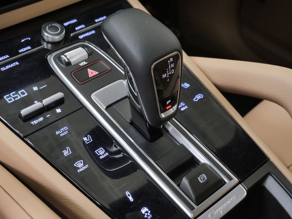 Thumbnail: 2023 Porsche Cayenne - 26