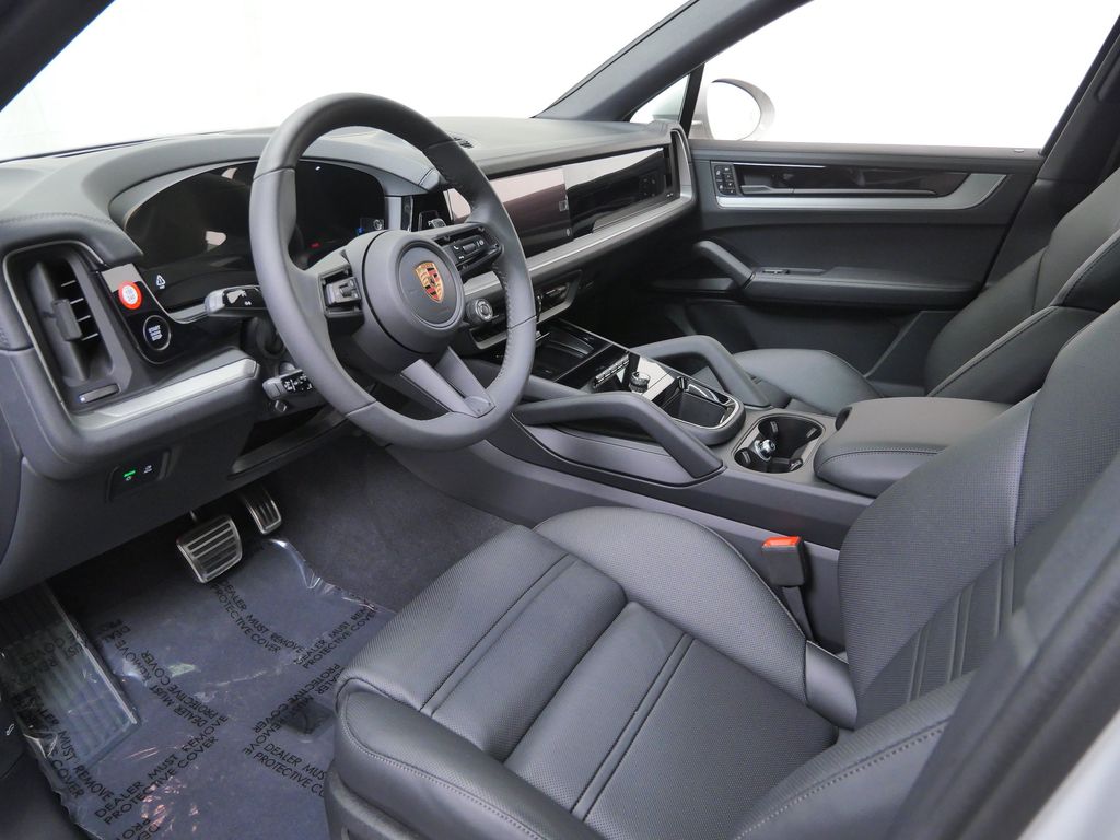 Thumbnail: 2026 Porsche Cayenne - 2