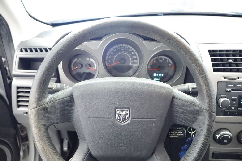 Thumbnail: 2010 Dodge Avenger - 25