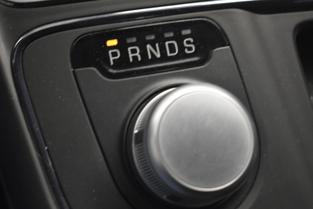 Thumbnail: 2015 Chrysler 200 - 39