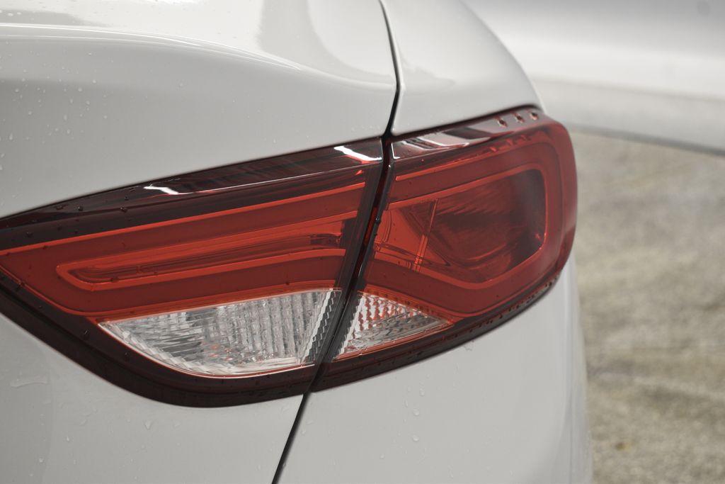 Thumbnail: 2015 Chrysler 200 - 26