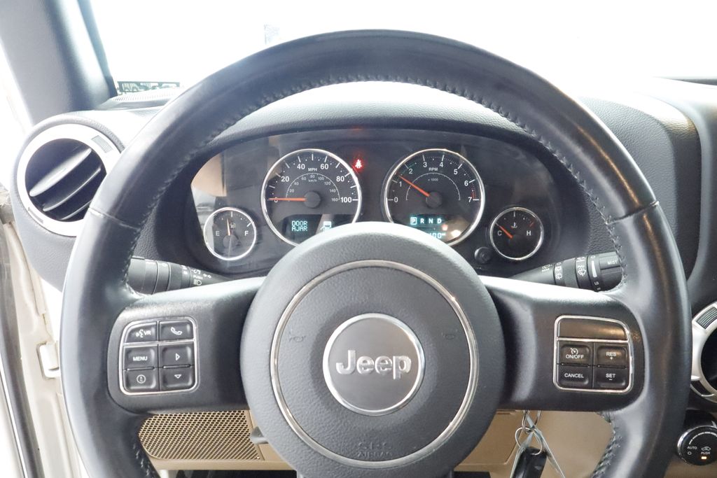Thumbnail: 2017 Jeep Wrangler - 26