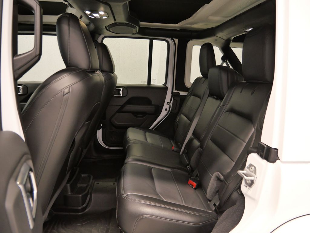 Thumbnail: 2021 Jeep Wrangler - 10