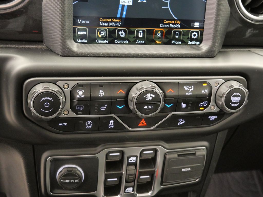Thumbnail: 2021 Jeep Wrangler - 23