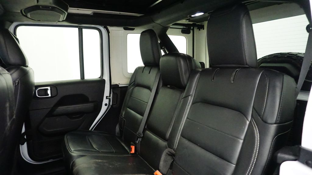 Thumbnail: 2022 Jeep Wrangler - 25