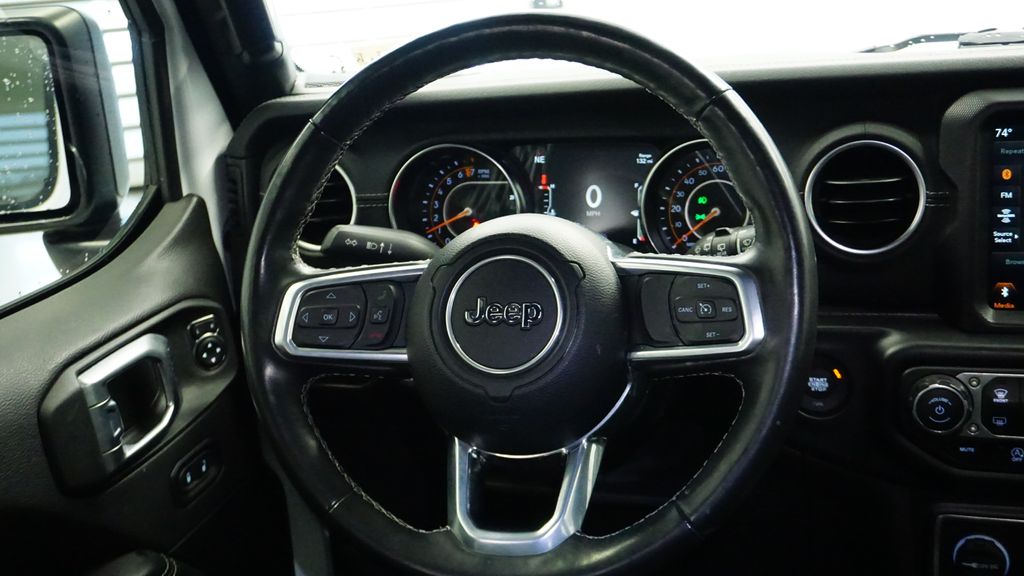 Thumbnail: 2022 Jeep Wrangler - 8