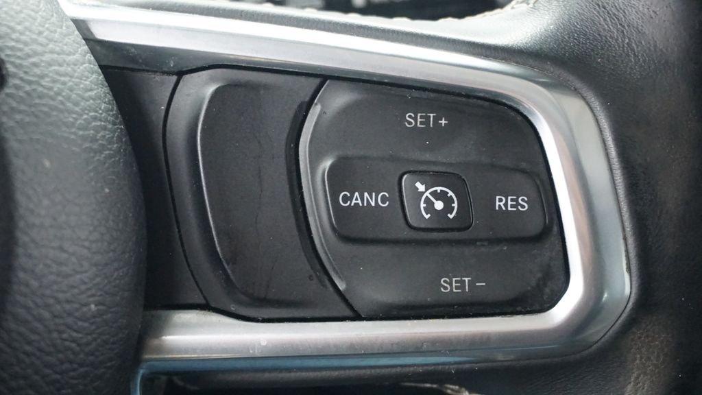 Thumbnail: 2018 Jeep Wrangler - 47