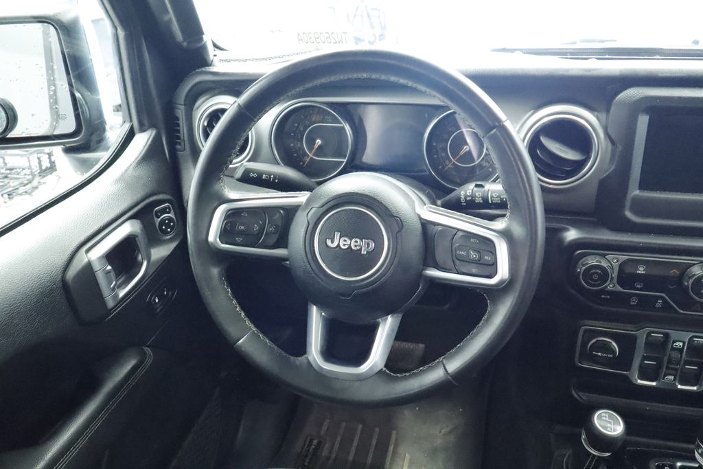 Thumbnail: 2019 Jeep Wrangler - 9