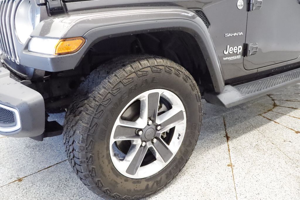 Thumbnail: 2019 Jeep Wrangler - 8