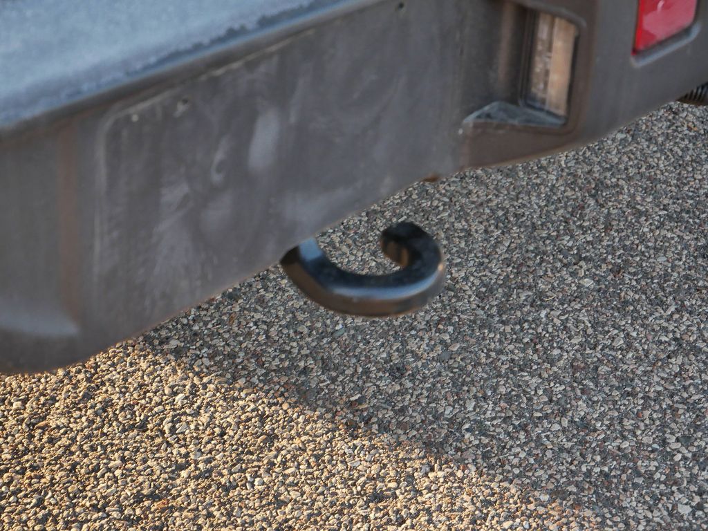 Thumbnail: 2019 Jeep Wrangler - 22