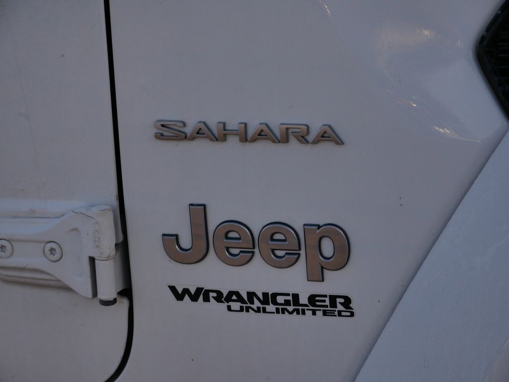 Thumbnail: 2019 Jeep Wrangler - 6