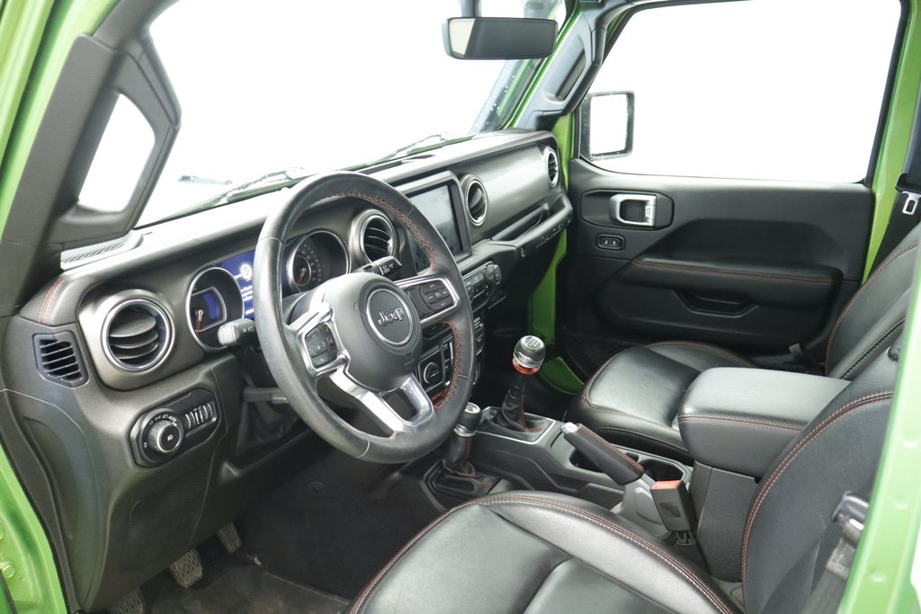 Thumbnail: 2019 Jeep Wrangler - 13
