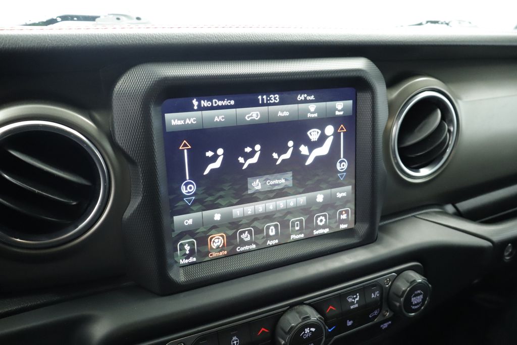 Thumbnail: 2019 Jeep Wrangler - 14