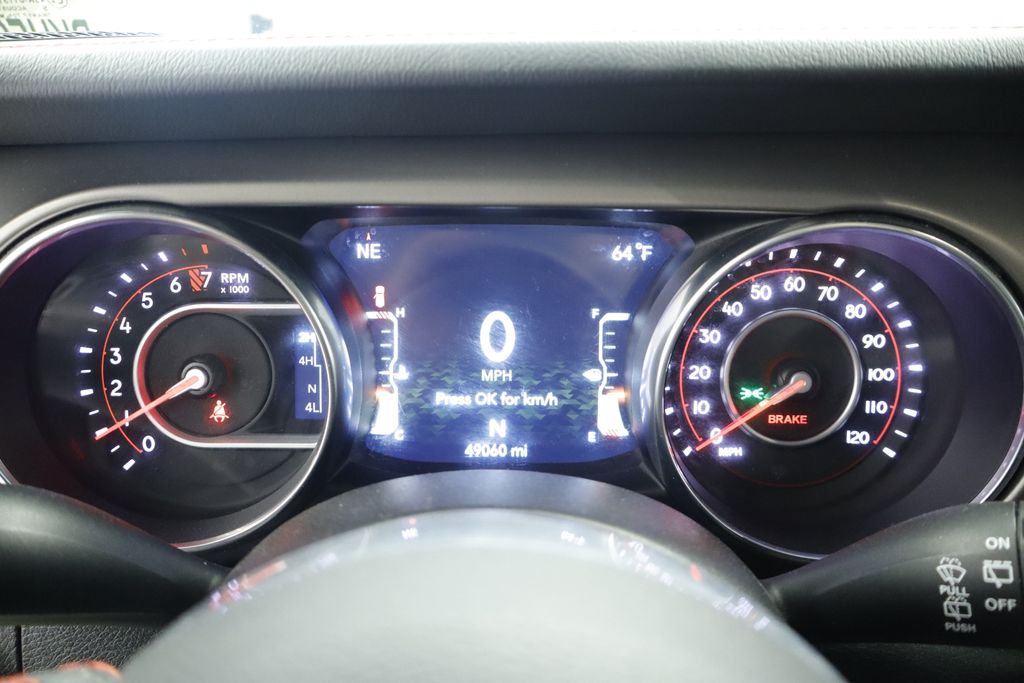 Thumbnail: 2019 Jeep Wrangler - 16