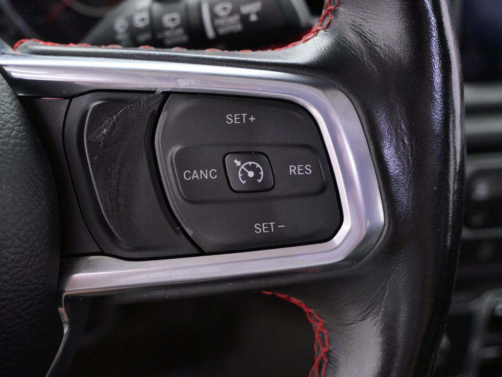 Thumbnail: 2022 Jeep Wrangler - 19