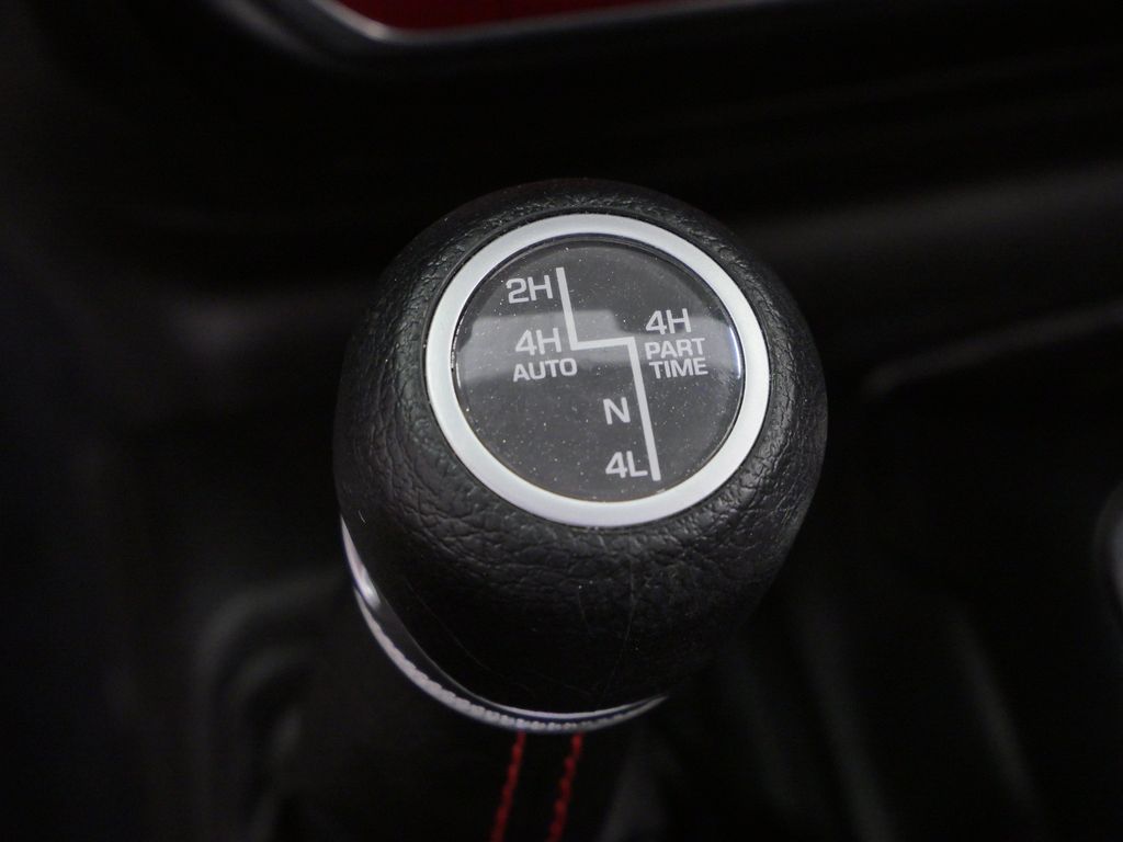 Thumbnail: 2022 Jeep Wrangler - 20