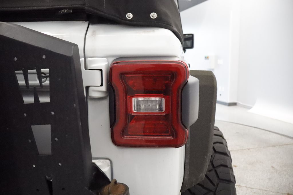 Thumbnail: 2023 Jeep Wrangler - 22