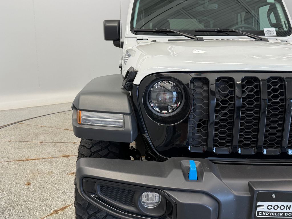 Thumbnail: 2023 Jeep Wrangler - 6