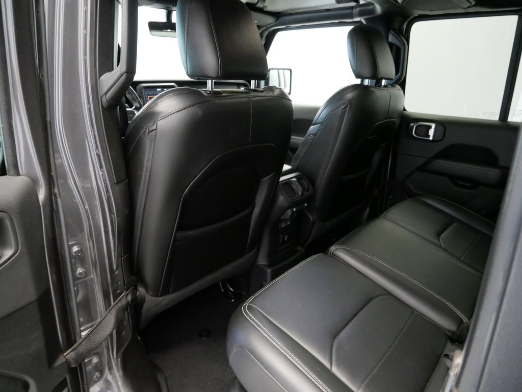 Thumbnail: 2022 Jeep Wrangler - 12