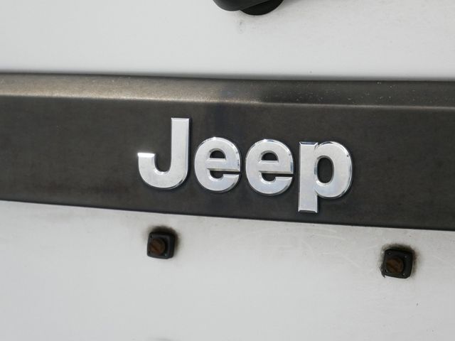 2012 Jeep Liberty Sport 47