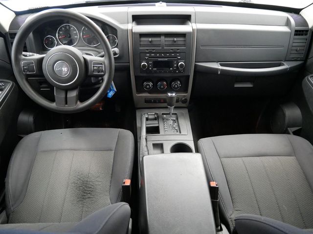 2012 Jeep Liberty Sport 7