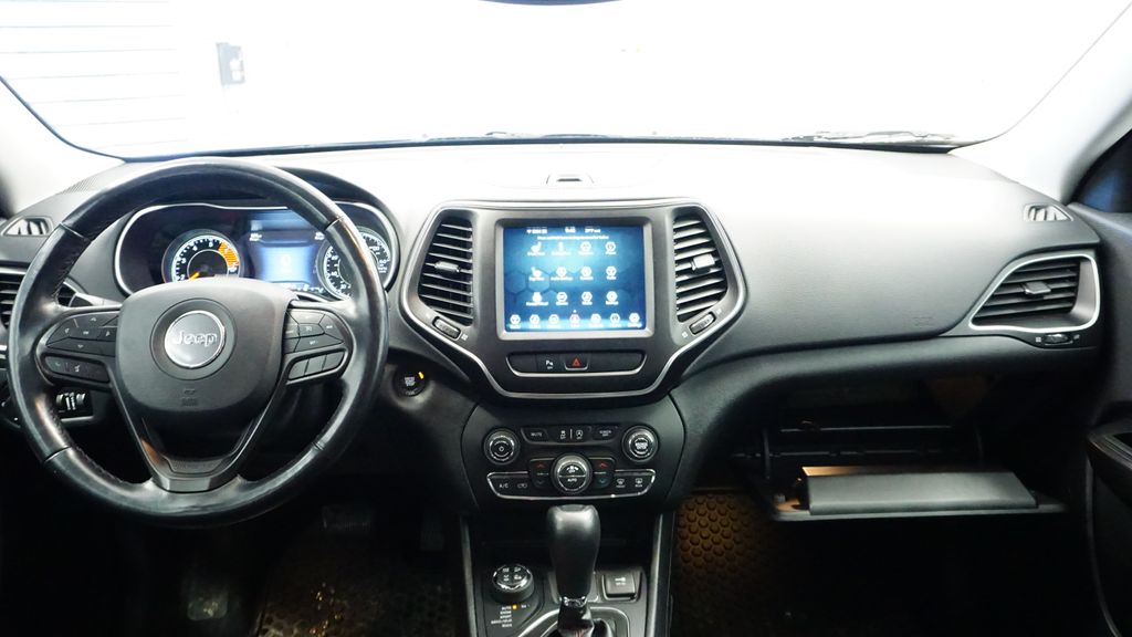 Thumbnail: 2020 Jeep Cherokee - 2