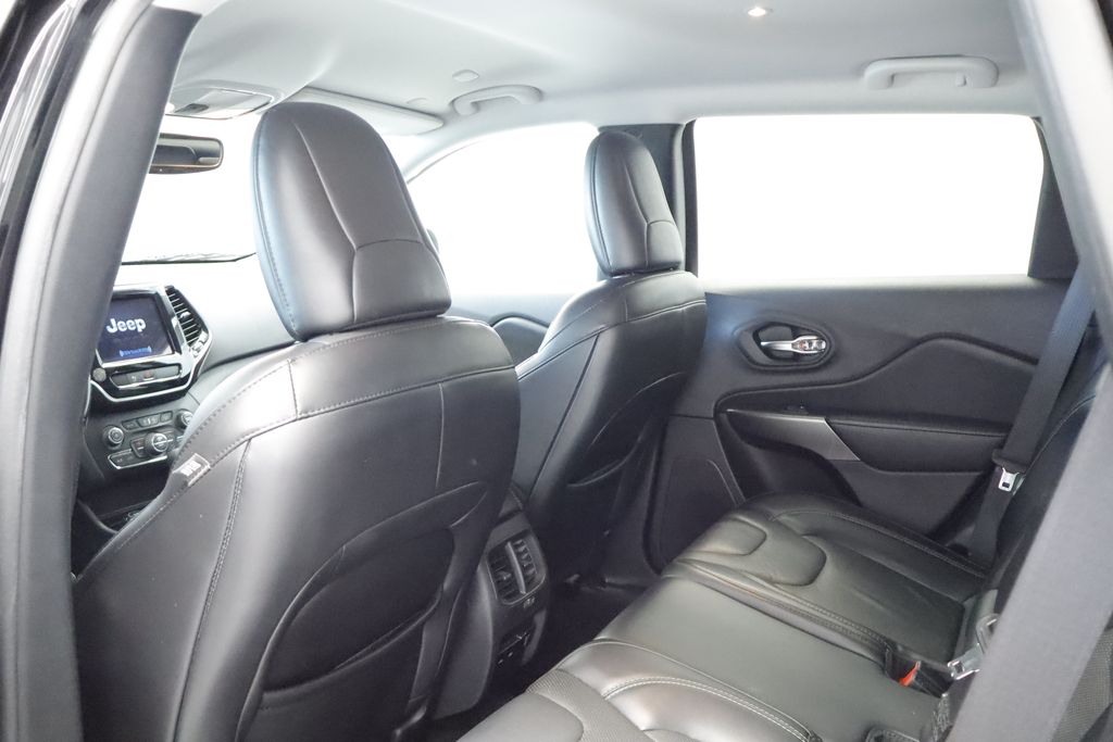 Thumbnail: 2020 Jeep Cherokee - 9