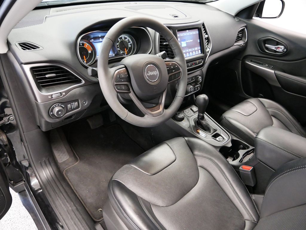 Thumbnail: 2022 Jeep Cherokee - 2