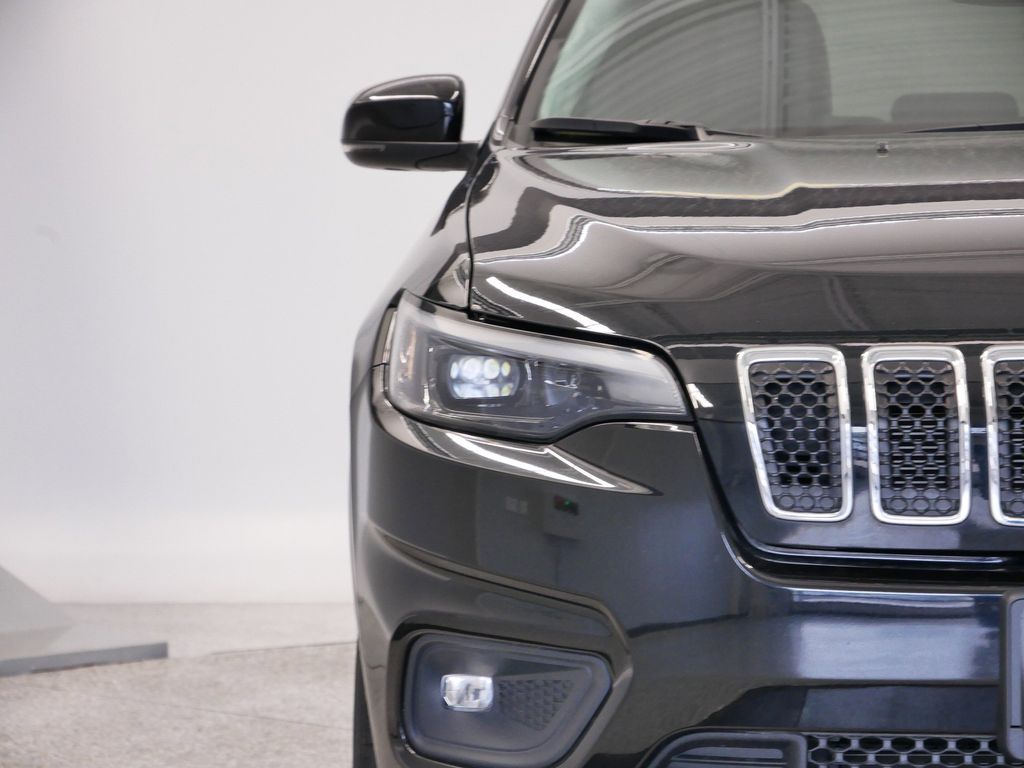 Thumbnail: 2022 Jeep Cherokee - 49