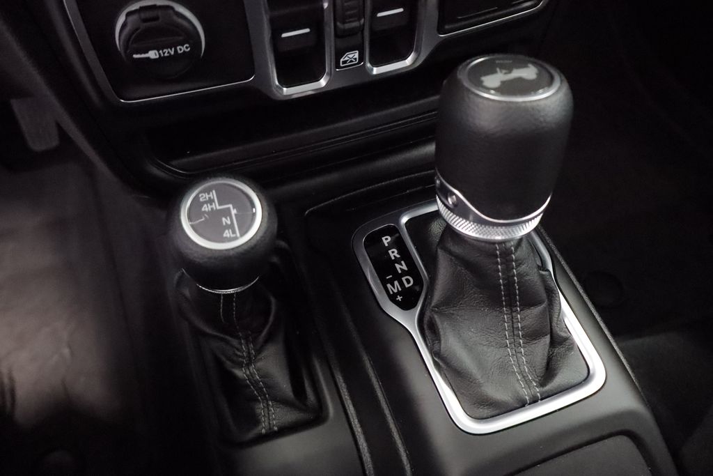 Thumbnail: 2026 Jeep Wrangler - 12