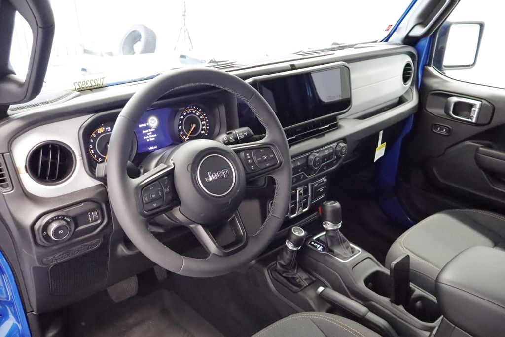 Thumbnail: 2026 Jeep Wrangler - 10