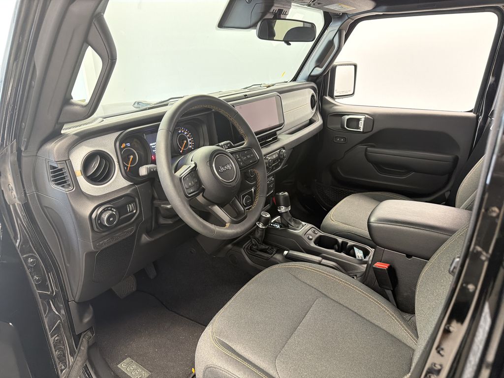Thumbnail: 2024 Jeep Wrangler - 10