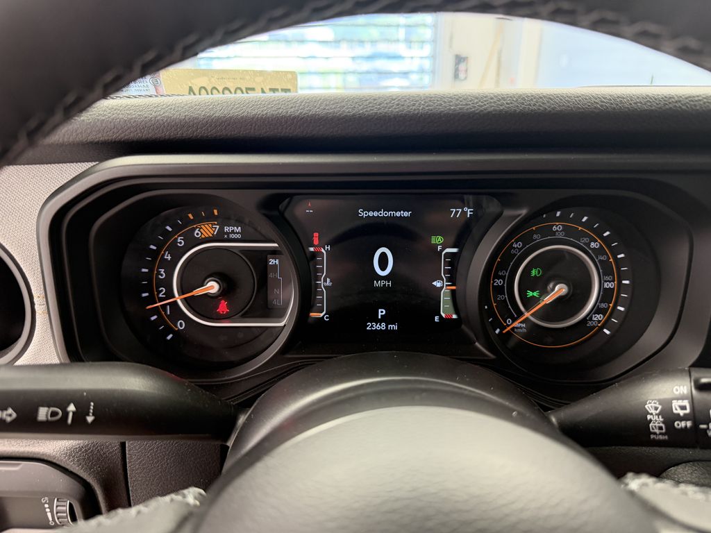 Thumbnail: 2026 Jeep Wrangler - 15