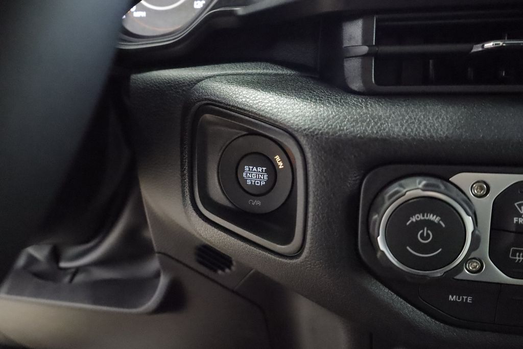 Thumbnail: 2026 Jeep Wrangler - 21