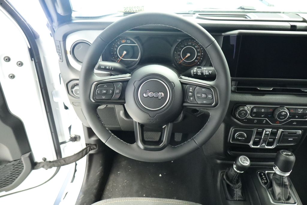 Thumbnail: 2026 Jeep Wrangler - 9