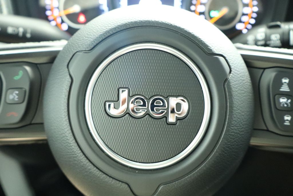 Thumbnail: 2026 Jeep Wrangler - 35