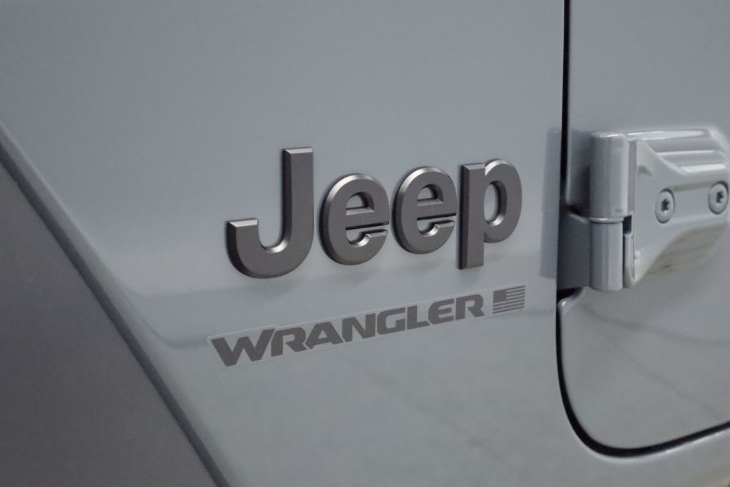 Thumbnail: 2026 Jeep Wrangler - 7