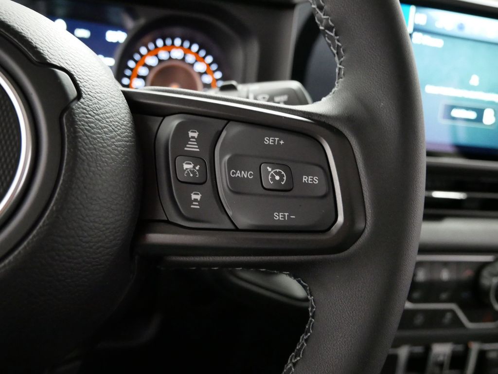 Thumbnail: 2026 Jeep Wrangler - 29