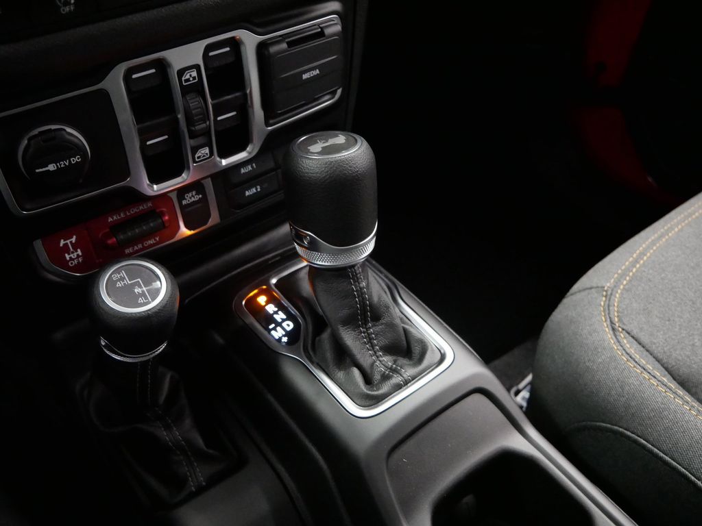 Thumbnail: 2026 Jeep Wrangler - 14