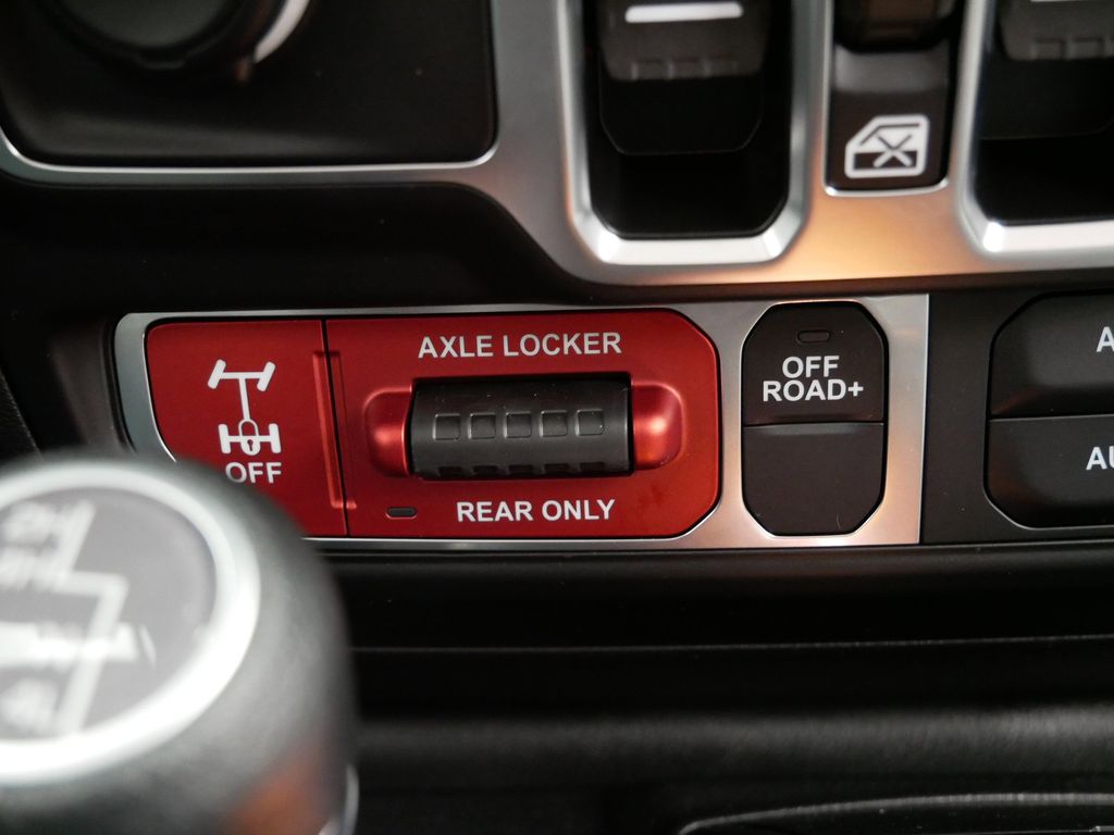 Thumbnail: 2026 Jeep Wrangler - 40